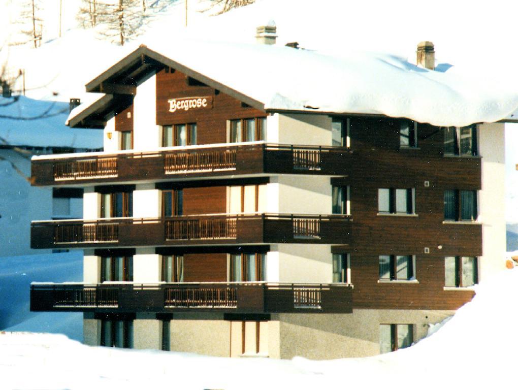 Apartments Bergrose Saas Fee Szoba fotó